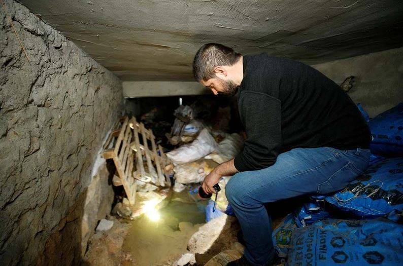 Kahramanmaraş’ta ev sahiplerini tedirgin eden görüntü. Her deprem sonrası yeraltından yükseliyor 10